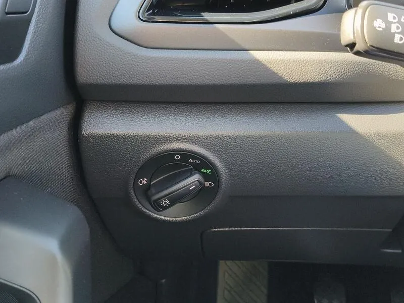 Volkswagen T-Roc 2.0 TDI - foto 25