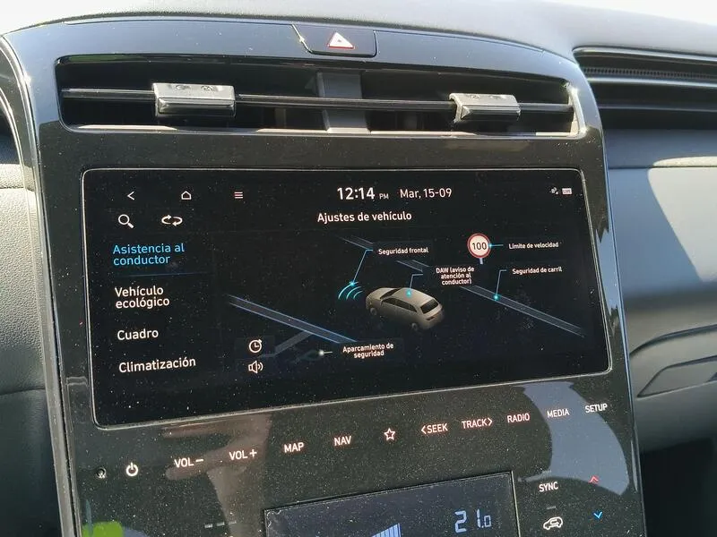 Hyundai Tucson 1.6 T-GDi HEV N-Line Sky - foto 17