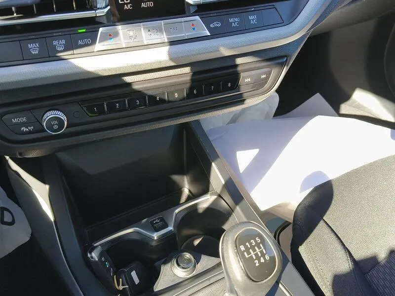 BMW Serie 1 118i - foto 12