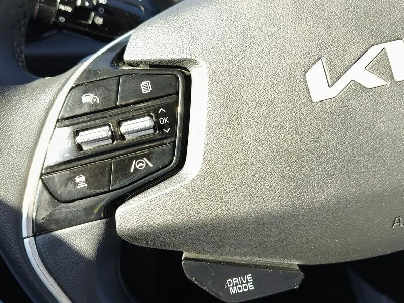 Kia Niro Hybrid Drive 1.6 - foto 24