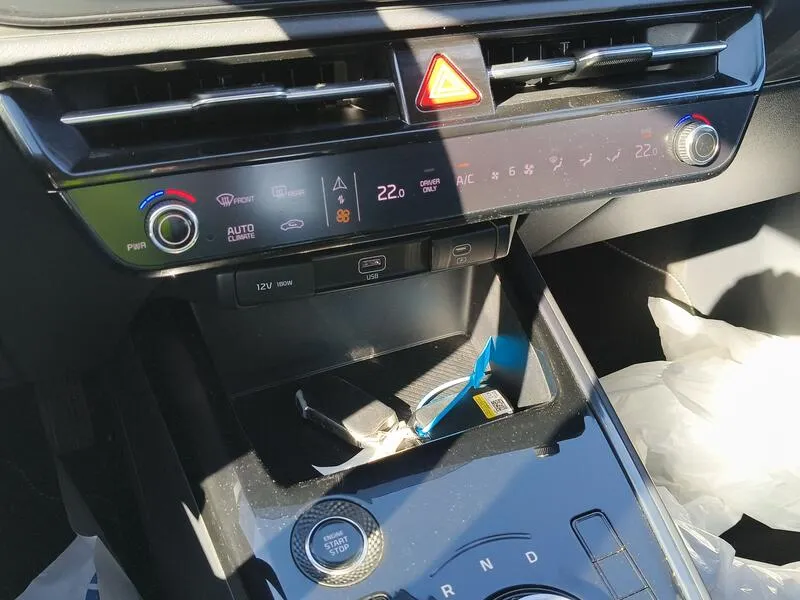 Kia Niro Hybrid Drive 1.6 - foto 12