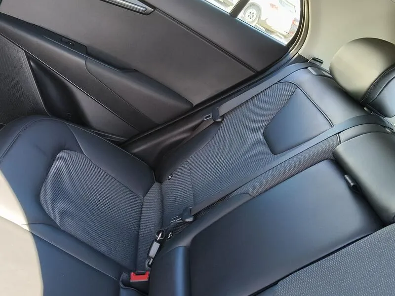 Kia Niro Hybrid Drive 1.6 - foto 32