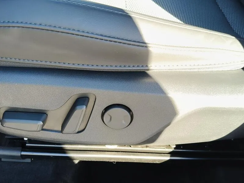 Kia Niro Hybrid Drive 1.6 - foto 30