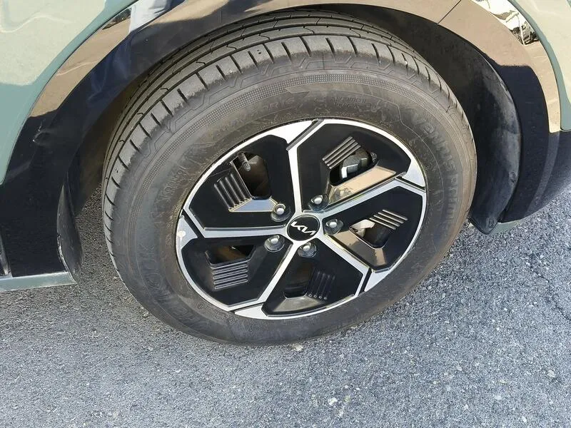Kia Niro Hybrid Drive 1.6 - foto 40
