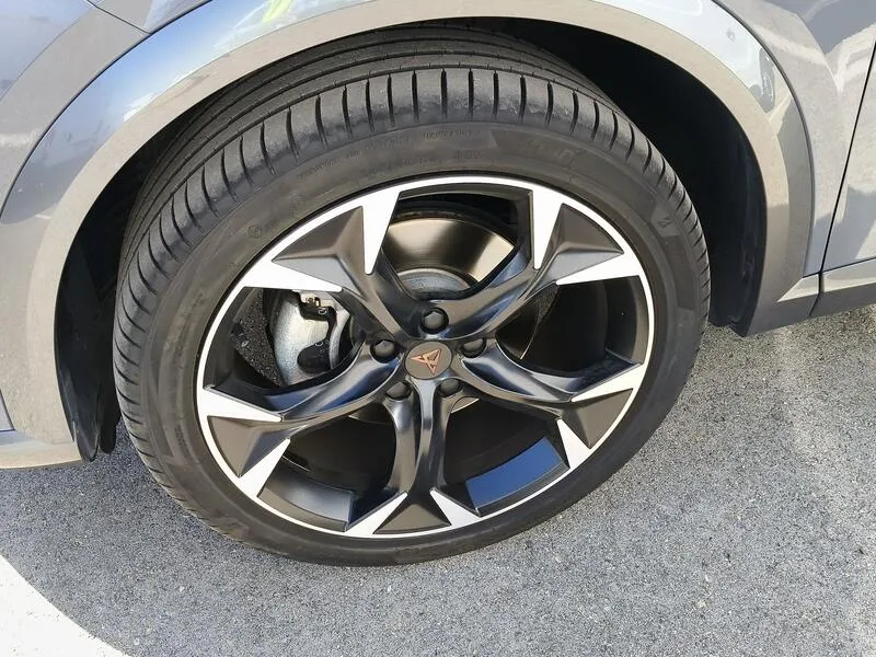 Cupra Formentor 1.5 TSI - foto 46