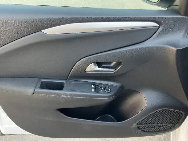 Opel Corsa 1.2T XHL Edition - foto 11