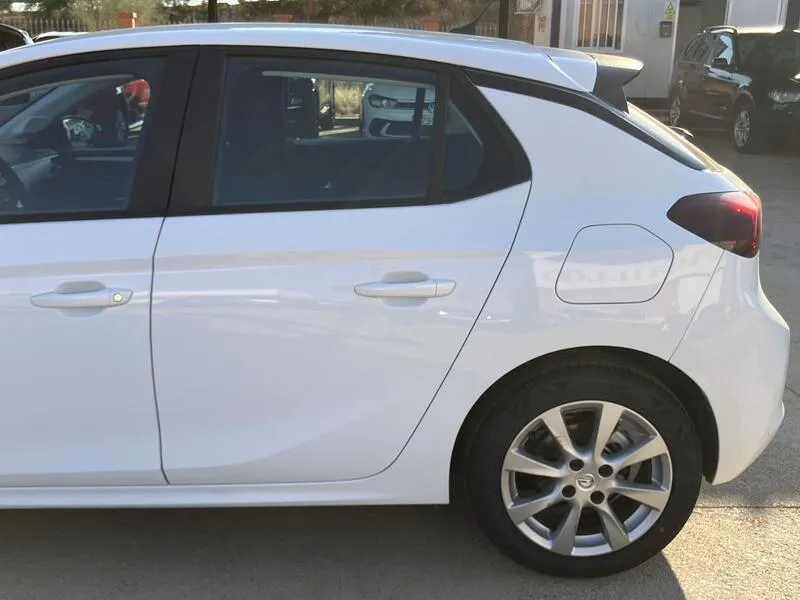 Opel Corsa 1.2T XHL Edition - foto 21