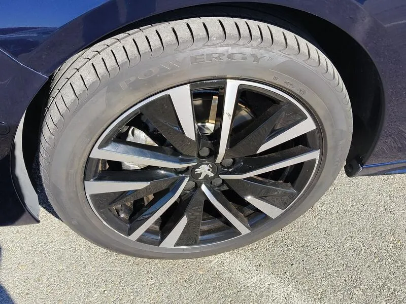 Peugeot 508 GT PureTech 130 - foto 46