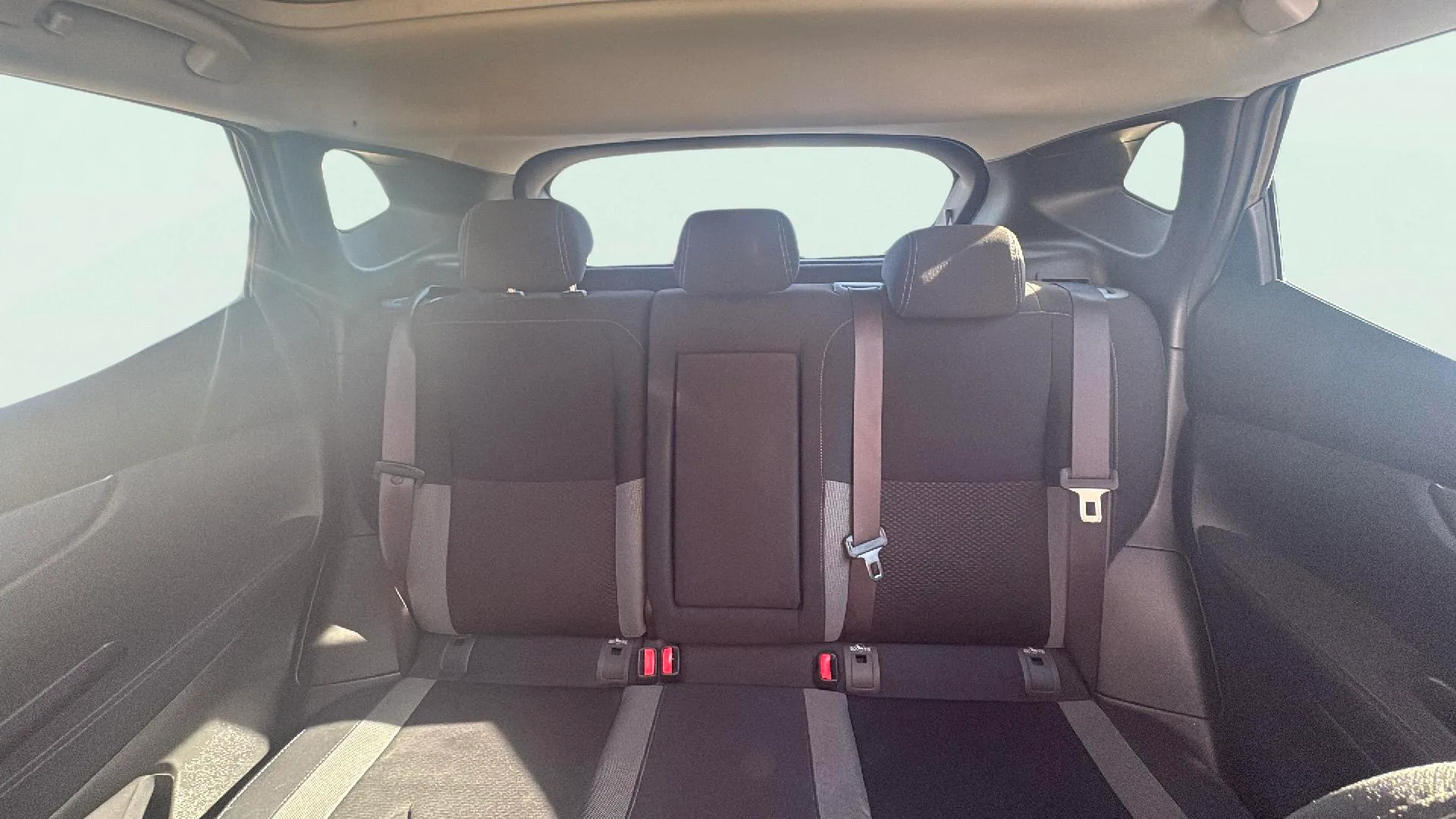 Nissan Qashqai DIG-T N-Connecta - foto 9