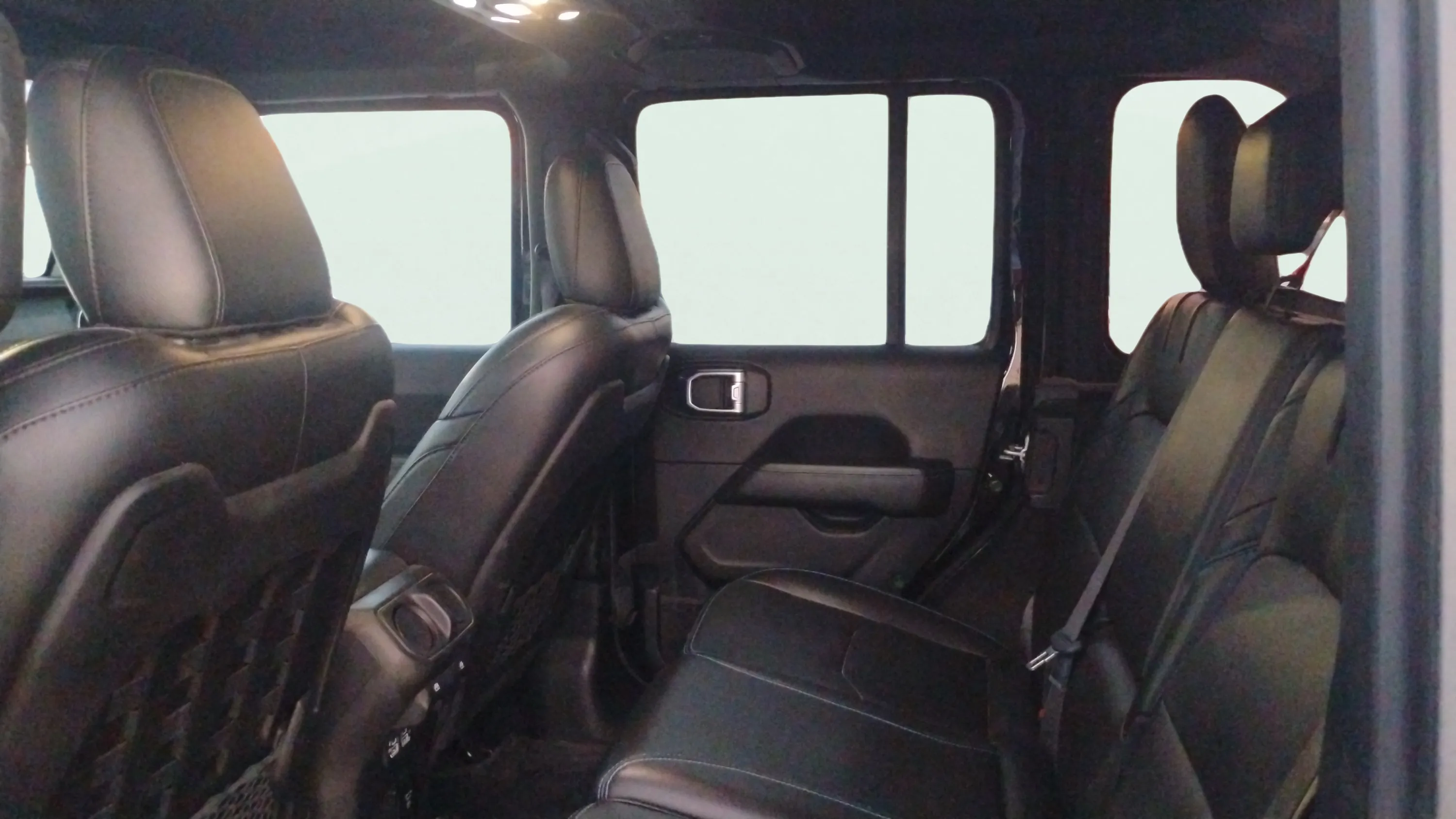 Jeep Wrangler 2.0 Rubicon 8ATX E6D - foto 14