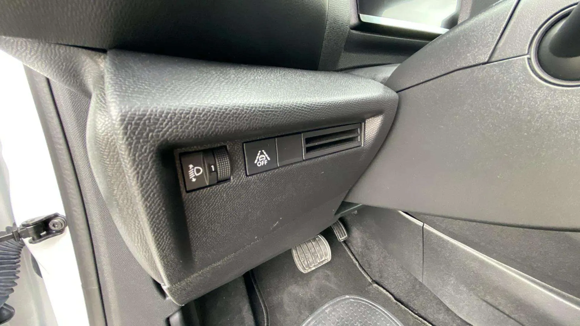 Citroën C4 BlueHDi 130 EAT8 Max - foto 19