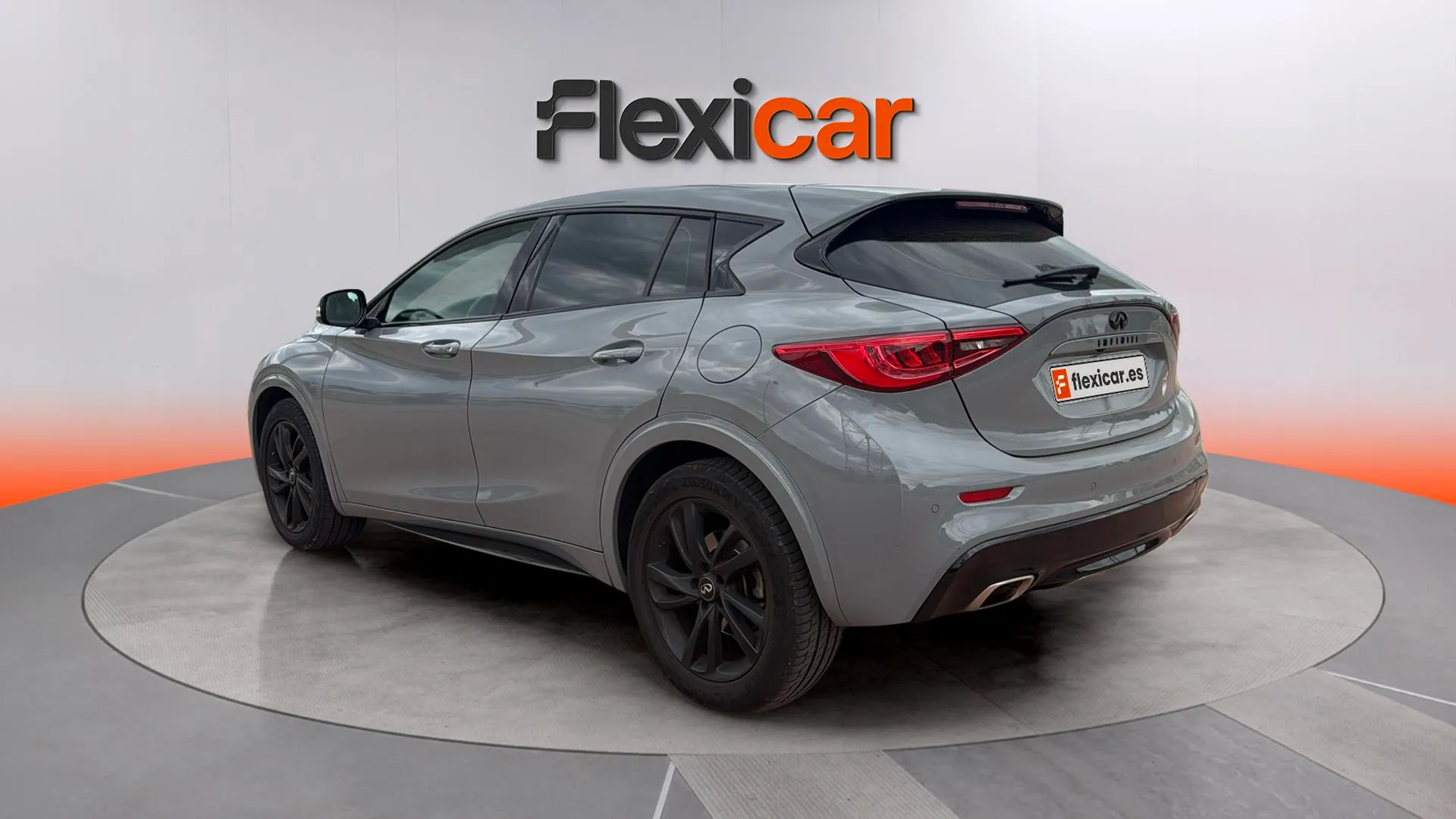 Infiniti Q30 1.6TC Premium Tech 7DCT - foto 5