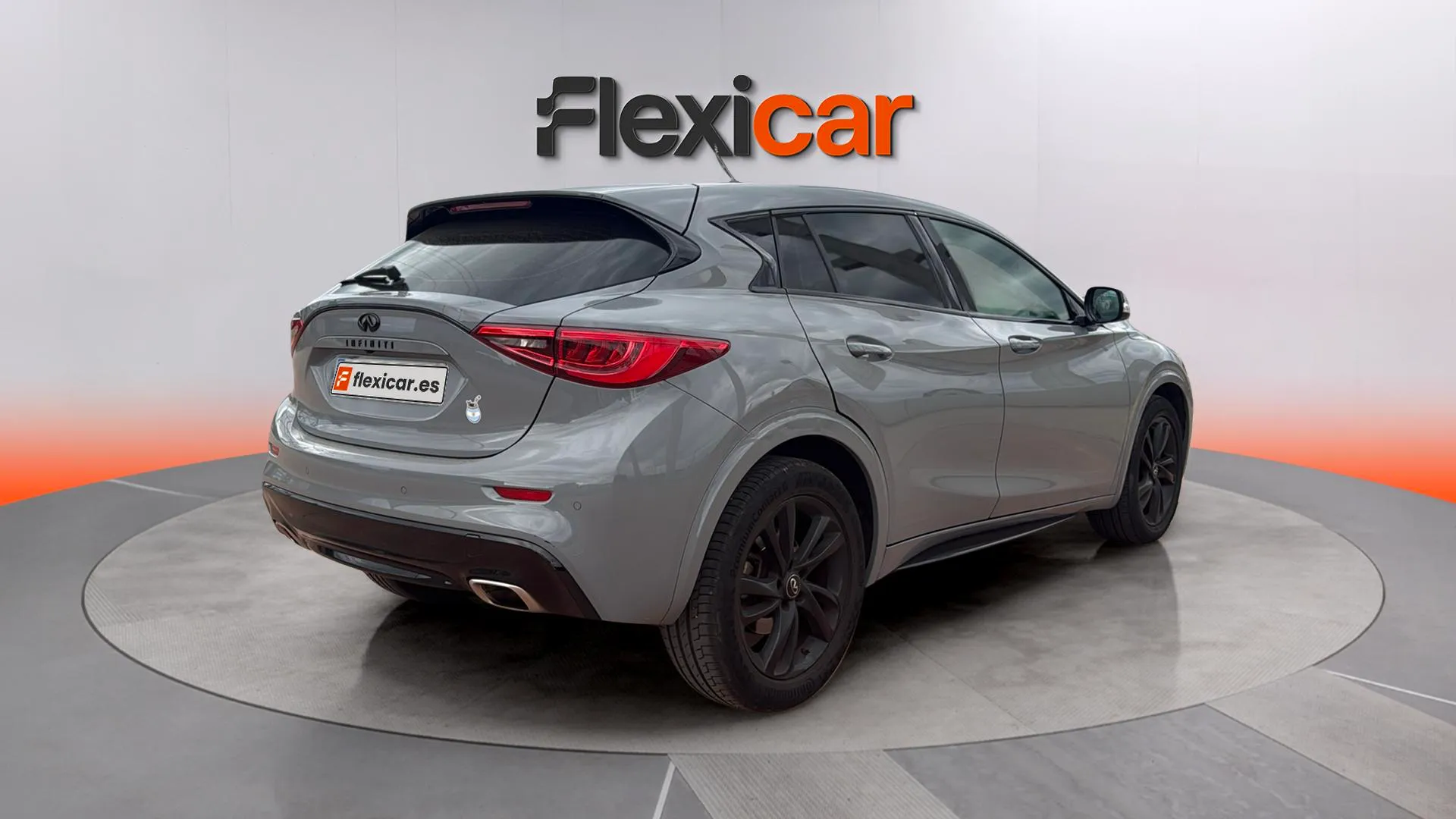 Infiniti Q30 1.6TC Premium Tech 7DCT - foto 7