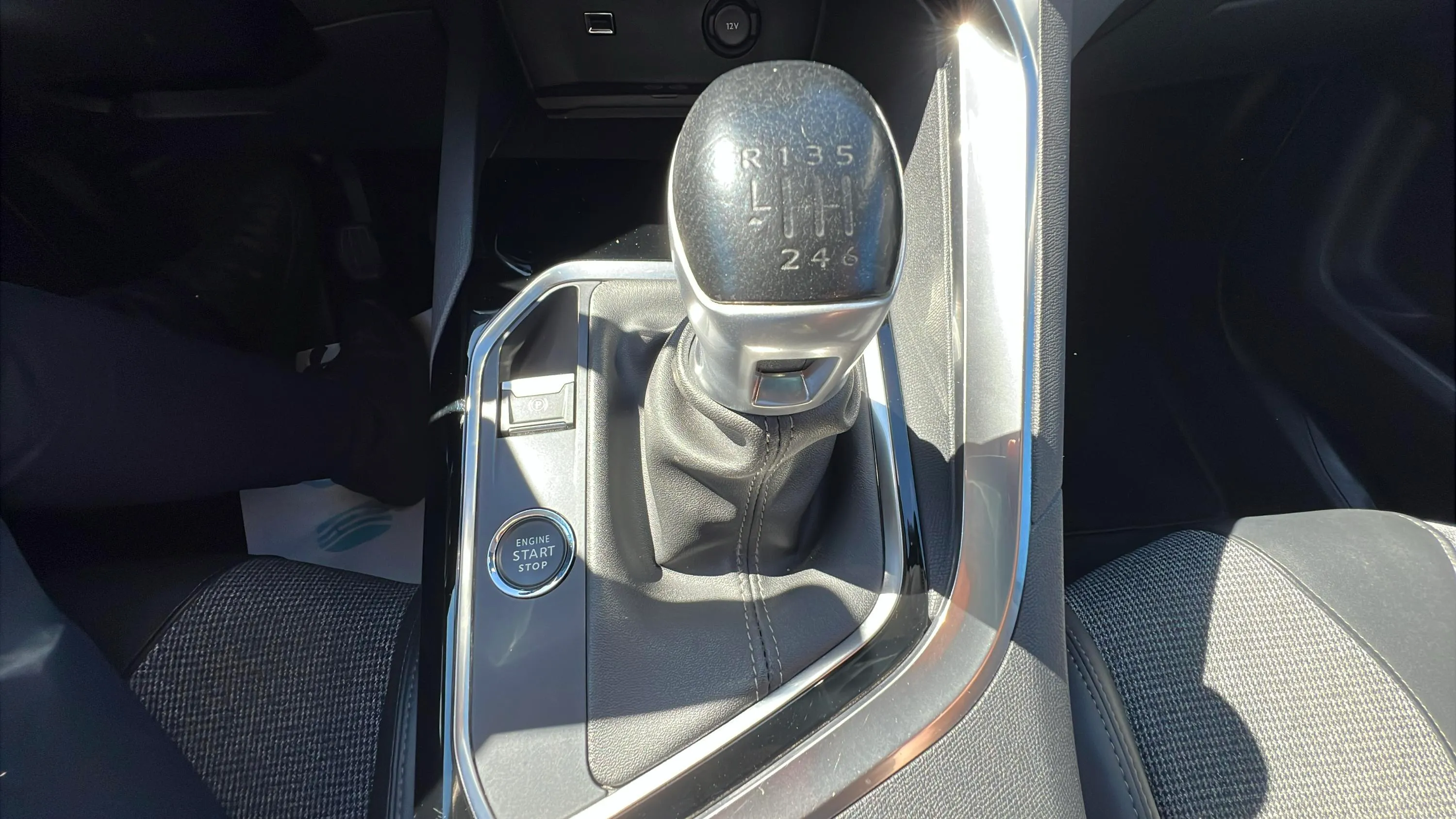 Peugeot 5008 1.2 PureTech Allure Pack - foto 18