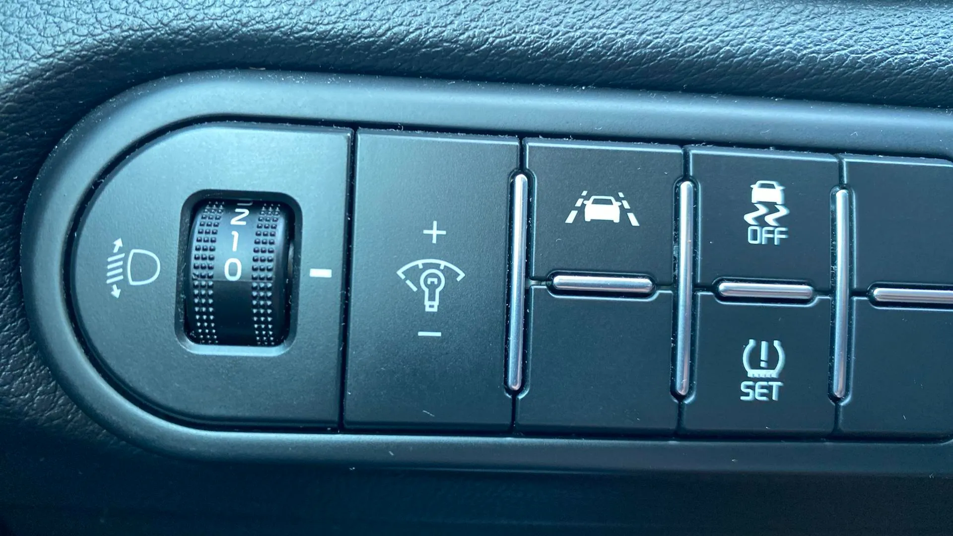 Kia Ceed 1.0 T-GDi Drive - foto 21