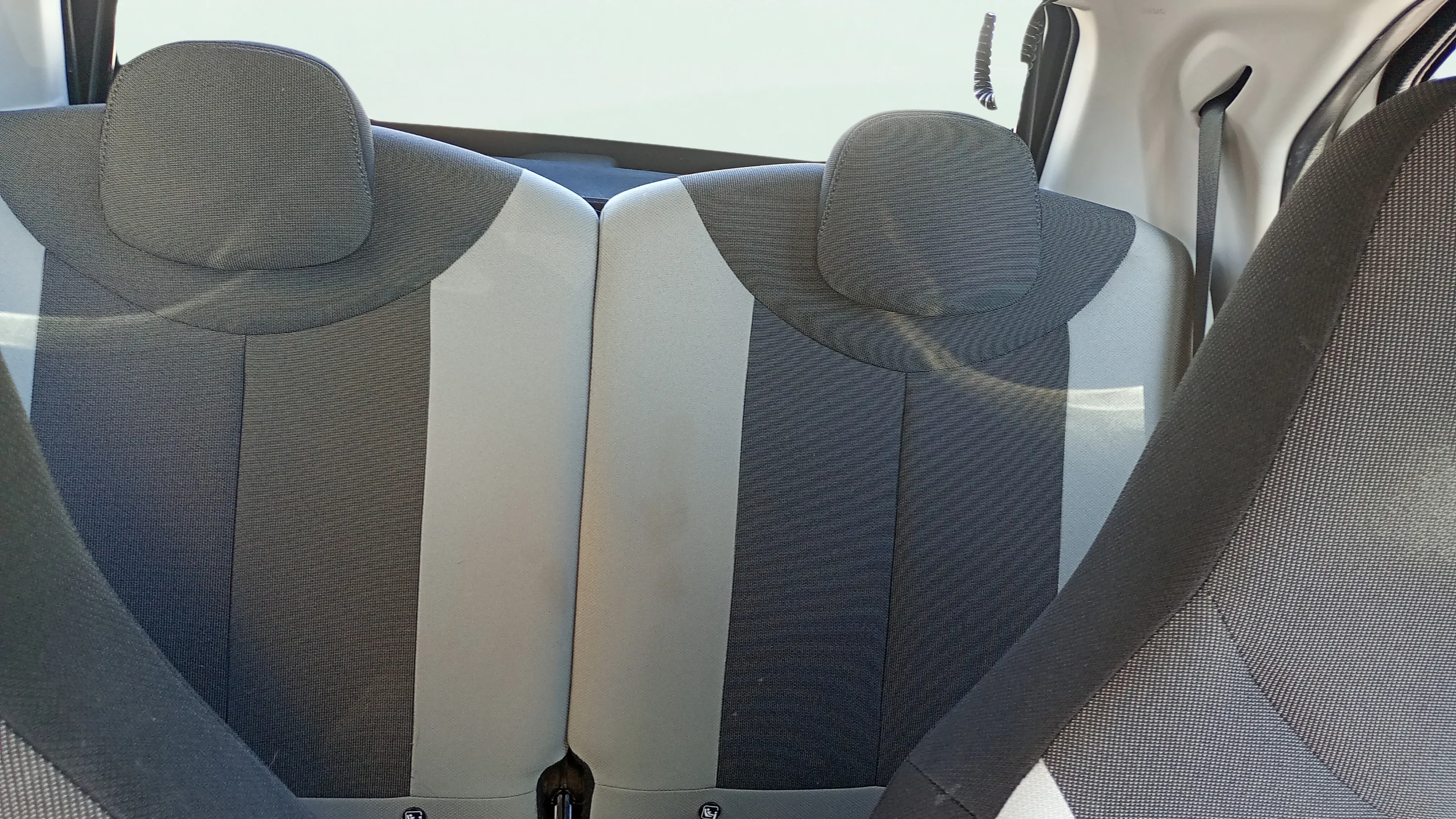 Toyota Aygo 1.0 70 x-play - foto 14