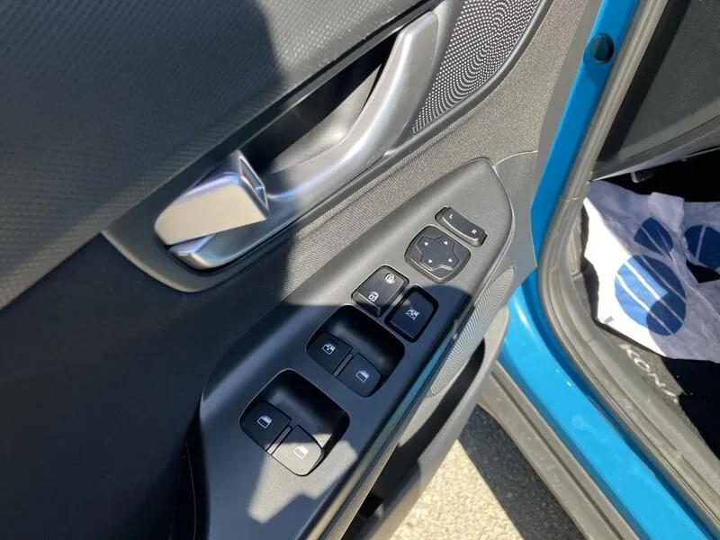 Hyundai Kona T-GDi Maxx 4x2 - foto 12