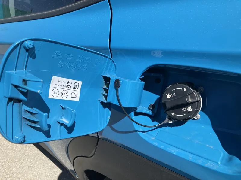Hyundai Kona T-GDi Maxx 4x2 - foto 17