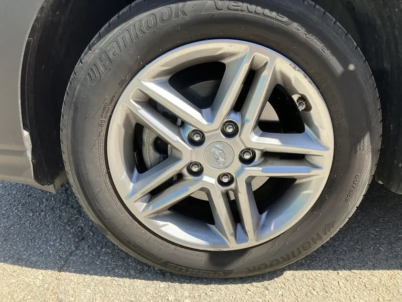 Hyundai Kona T-GDi Maxx 4x2 - foto 14