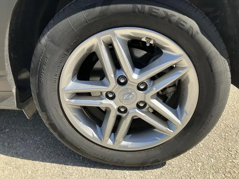 Hyundai Kona T-GDi Maxx 4x2 - foto 16