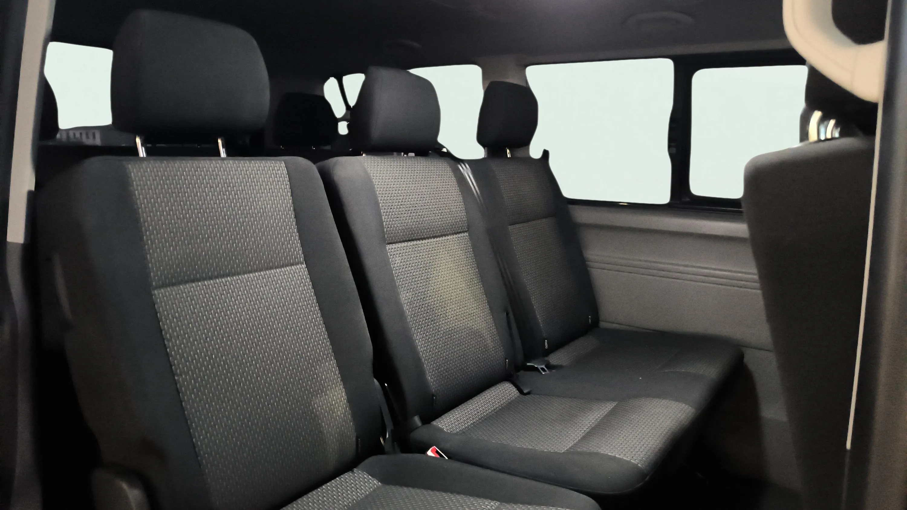 Volkswagen Caravelle Origin Larga 2.0 TDI BMT DSG - foto 20