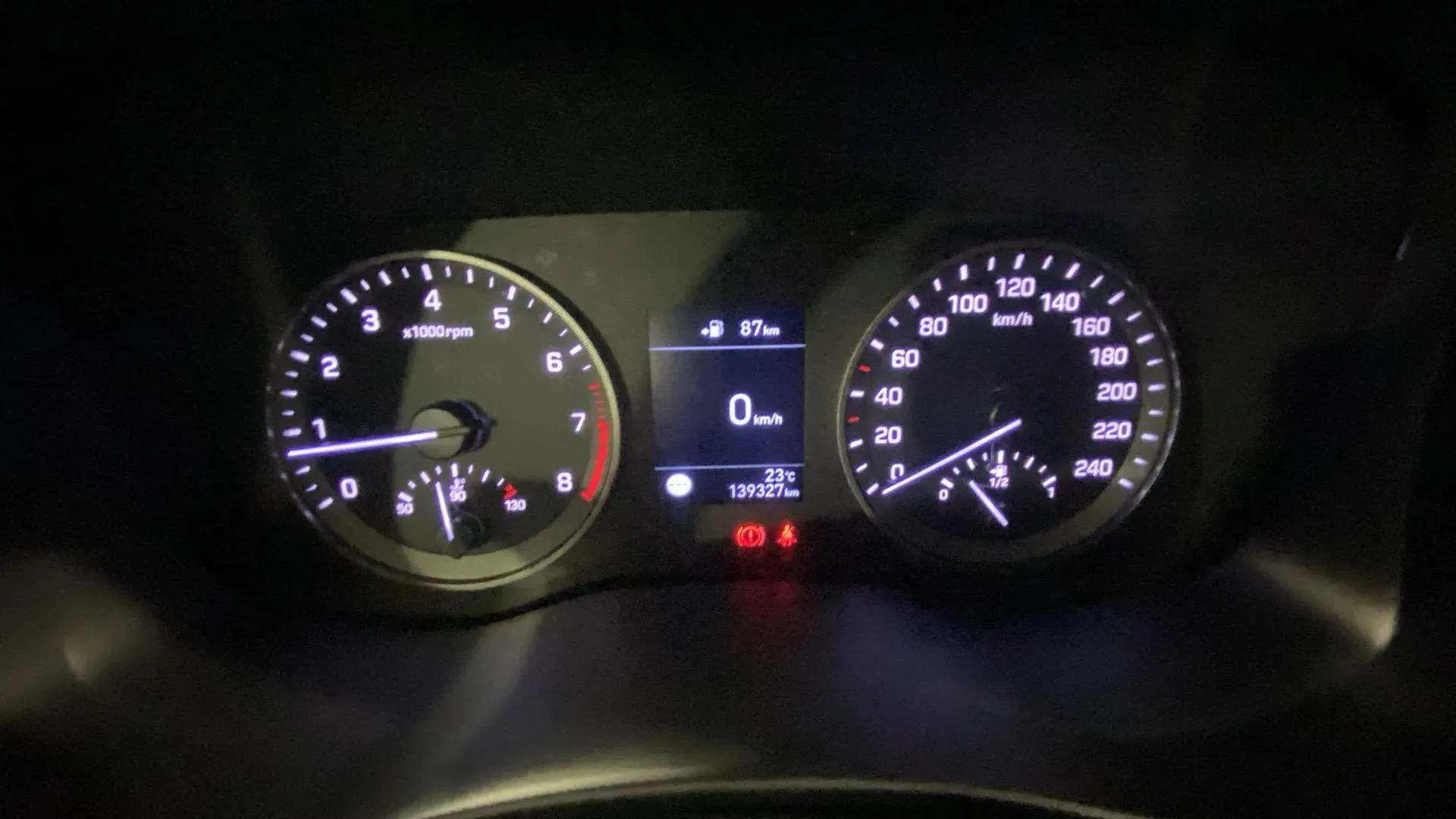 Hyundai Tucson GDI Klass 4x2 1591 cm³ - foto 11