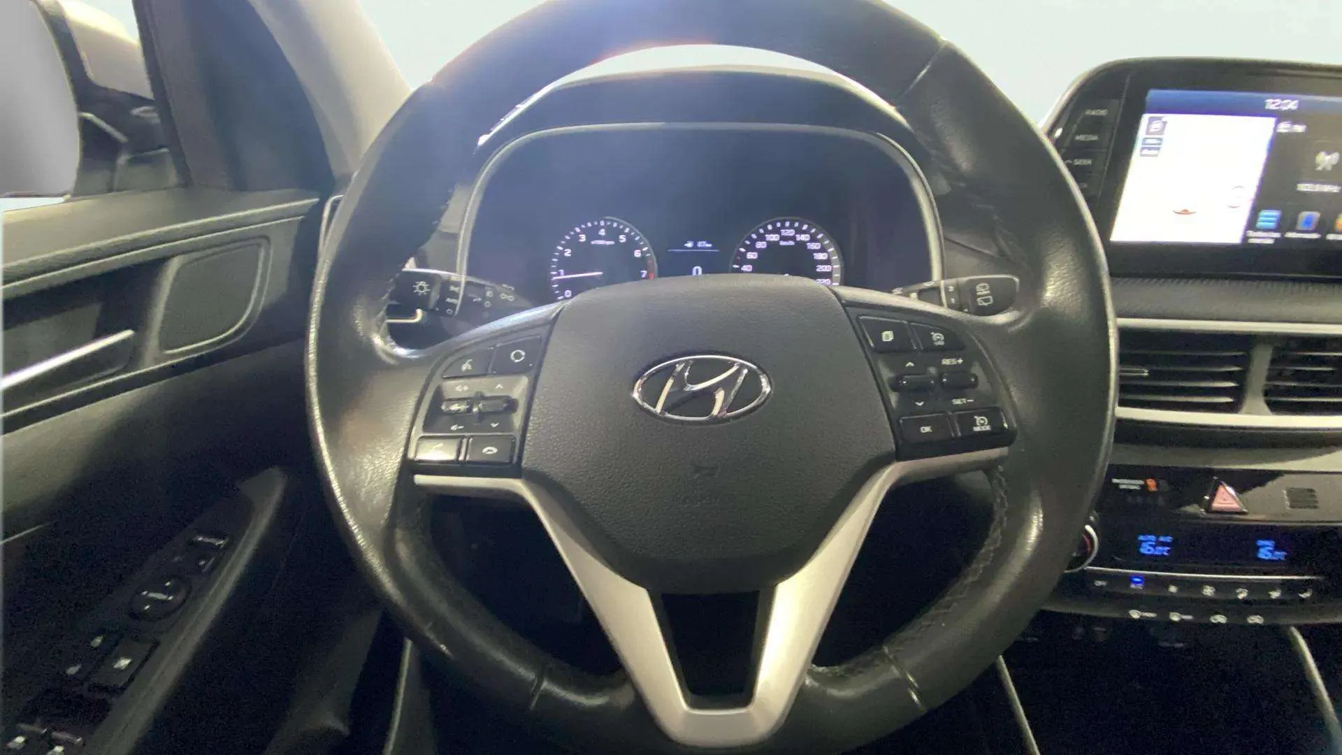 Hyundai Tucson GDI Klass 4x2 1591 cm³ - foto 9