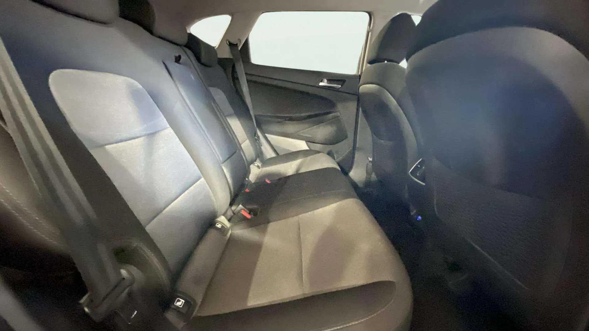 Hyundai Tucson GDI Klass 4x2 1591 cm³ - foto 16