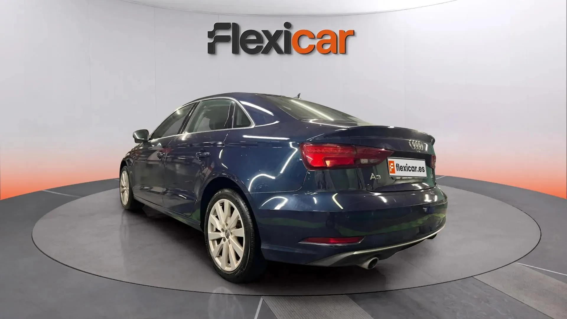 Audi A3 1.6 TDI Sedan - foto 5