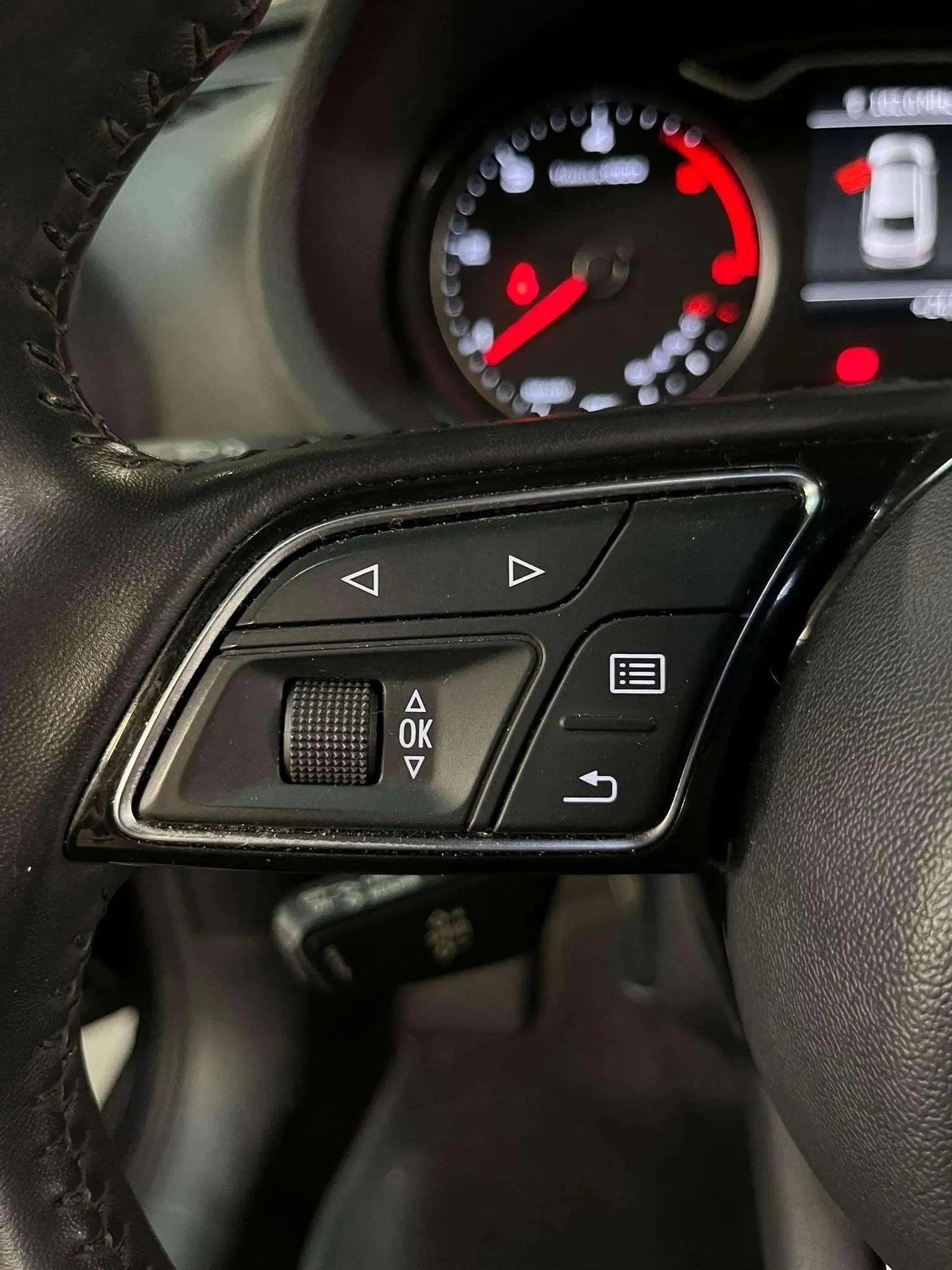 Audi A3 1.6 TDI Sedan - foto 13