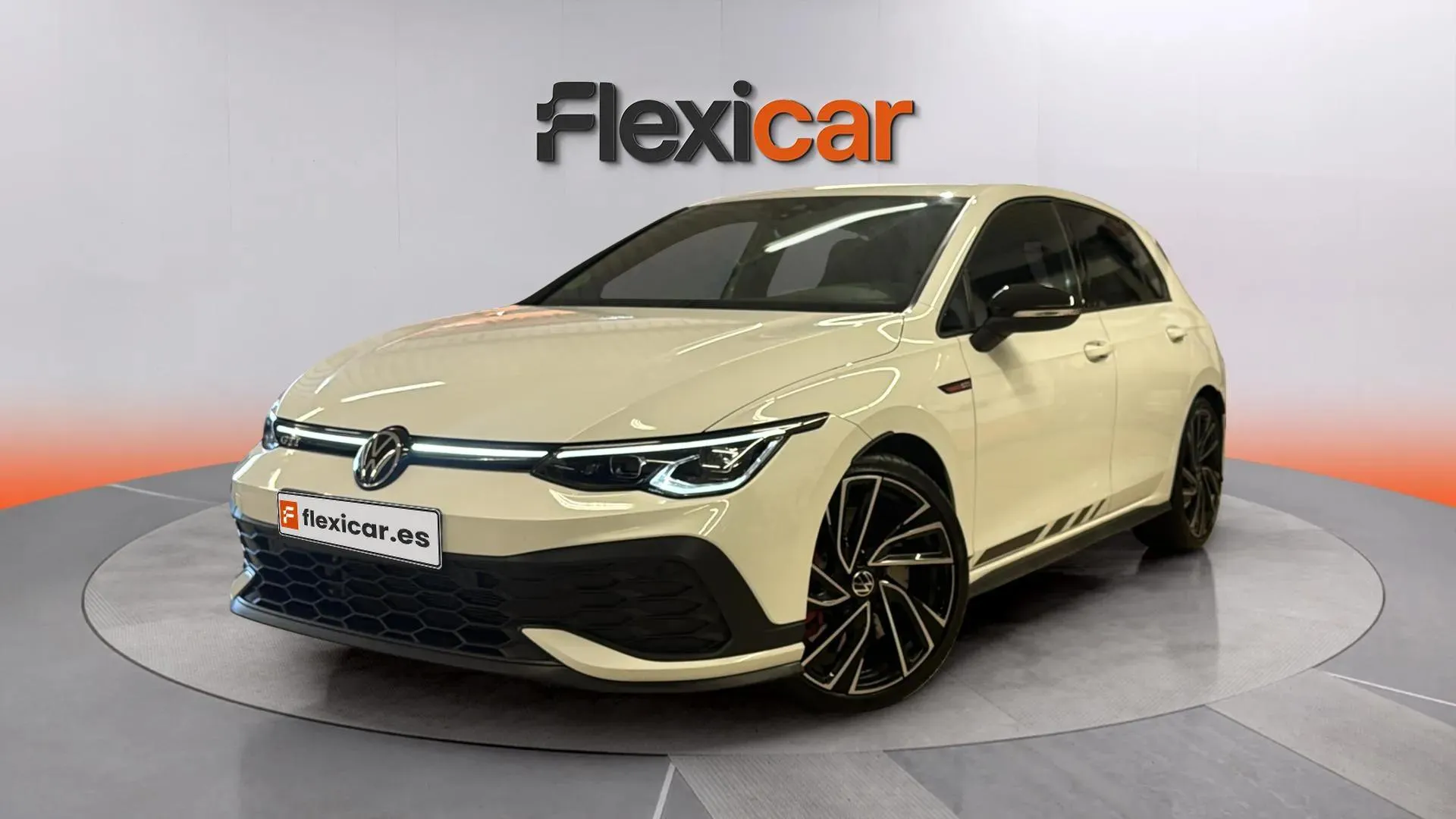 Volkswagen Golf GTI Clubsport 2.0 TSI DSG - foto 3