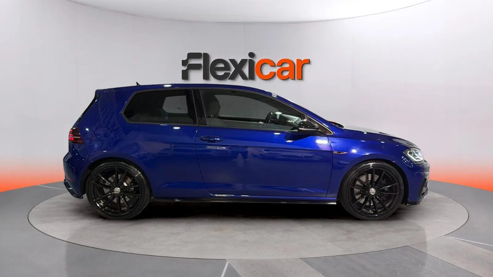 Volkswagen Golf R 2.0 TSI 4Motion DSG - foto 2