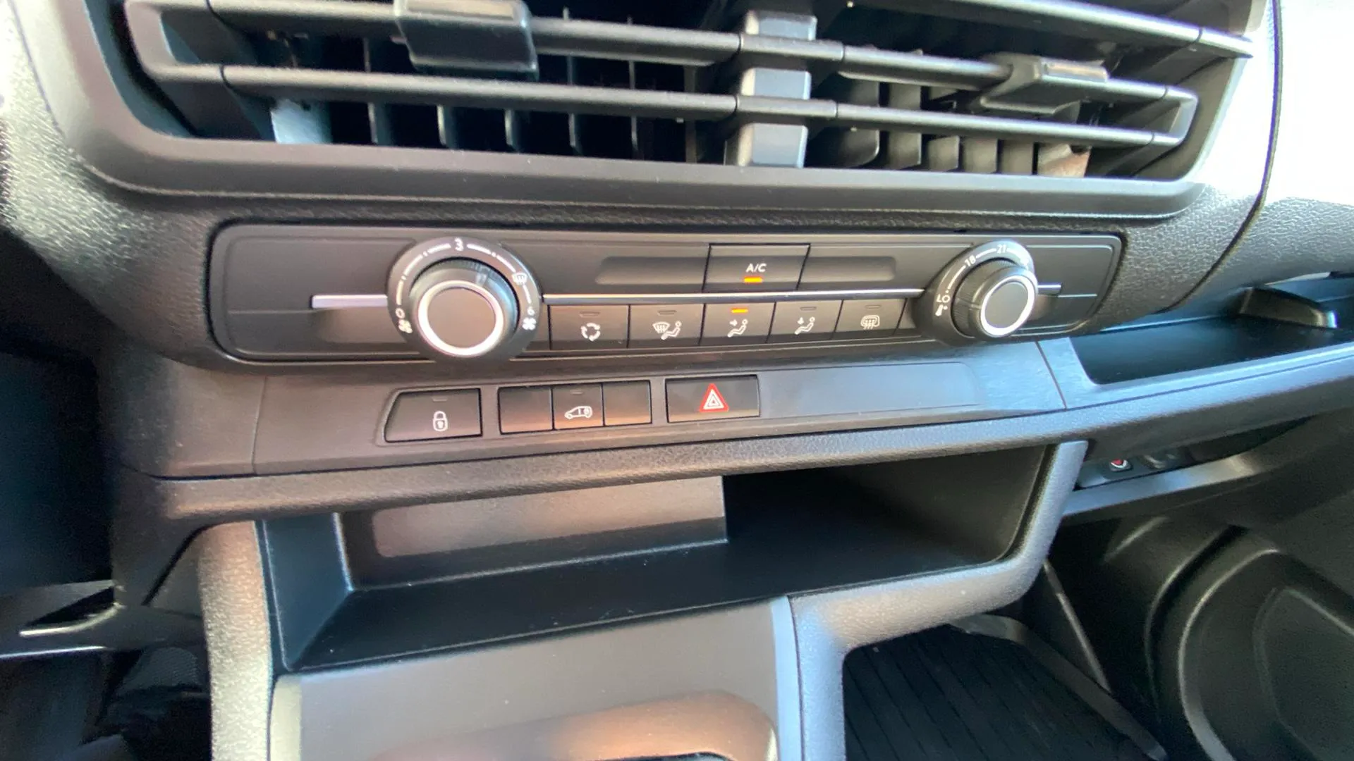 Toyota Proace Van L1 1.5D GX 3 plazas - foto 28