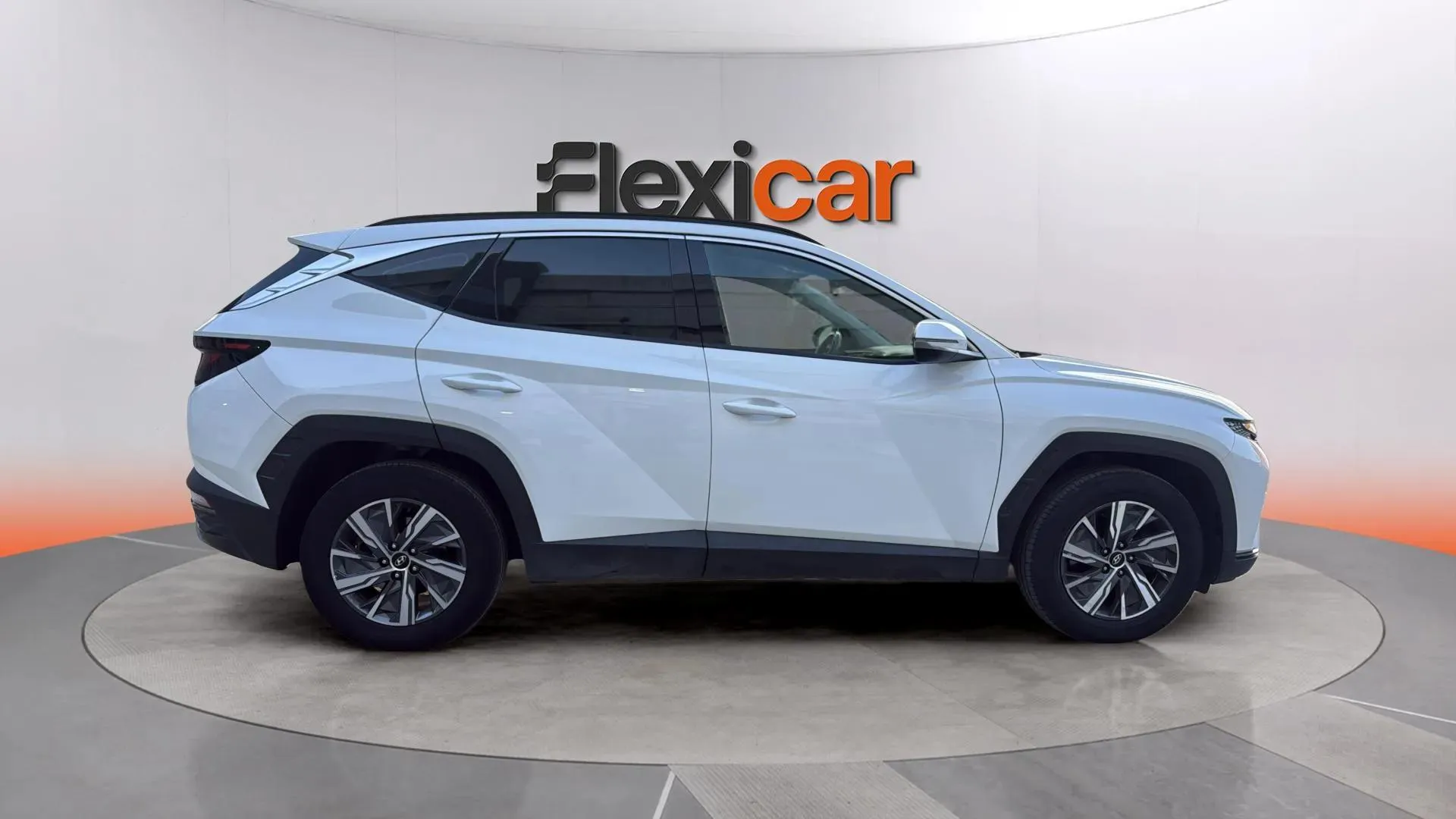 Hyundai Tucson 1.6 T-GDi Maxx Safe - foto 7