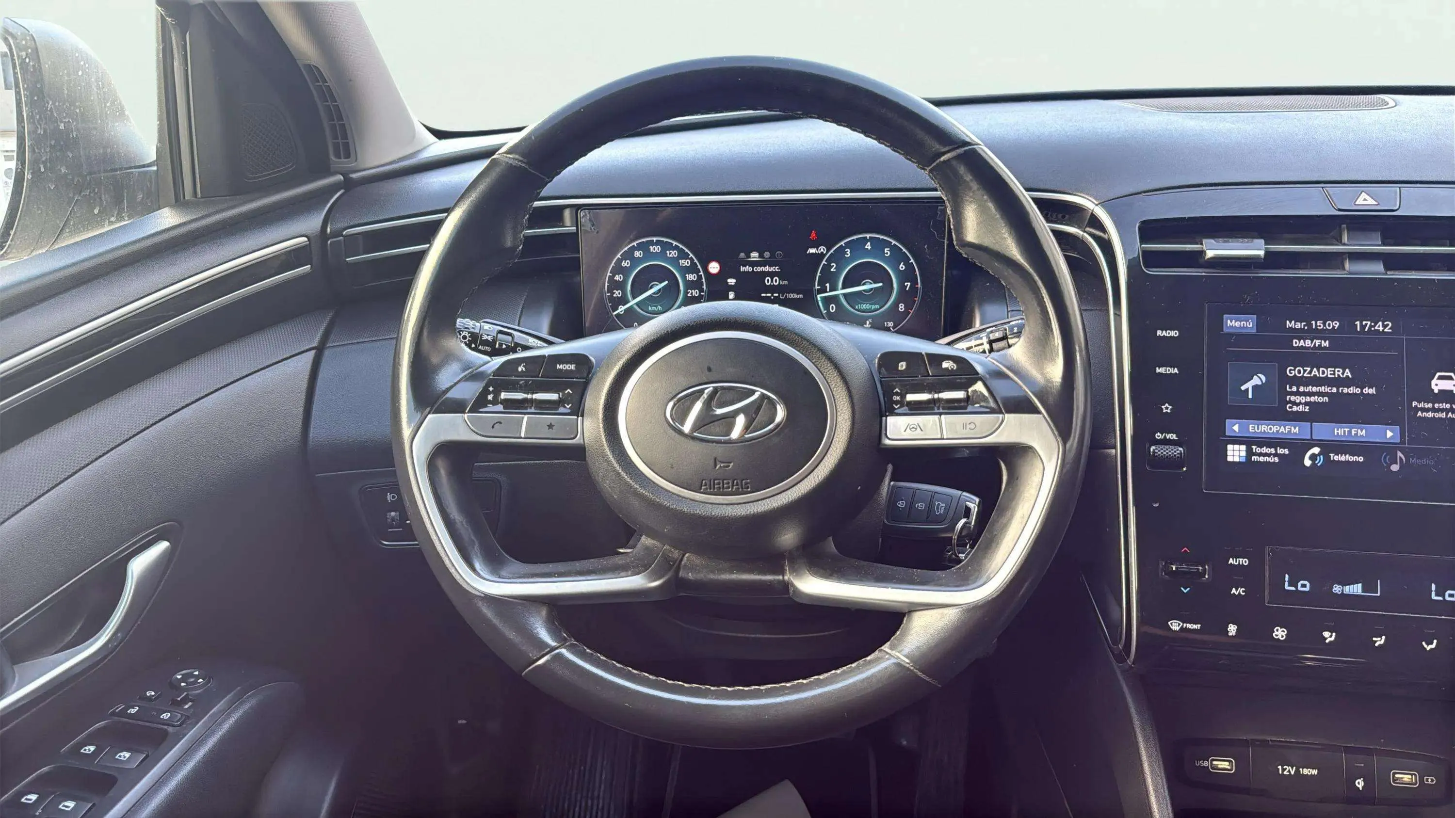 Hyundai Tucson 1.6 T-GDi Maxx Safe - foto 11