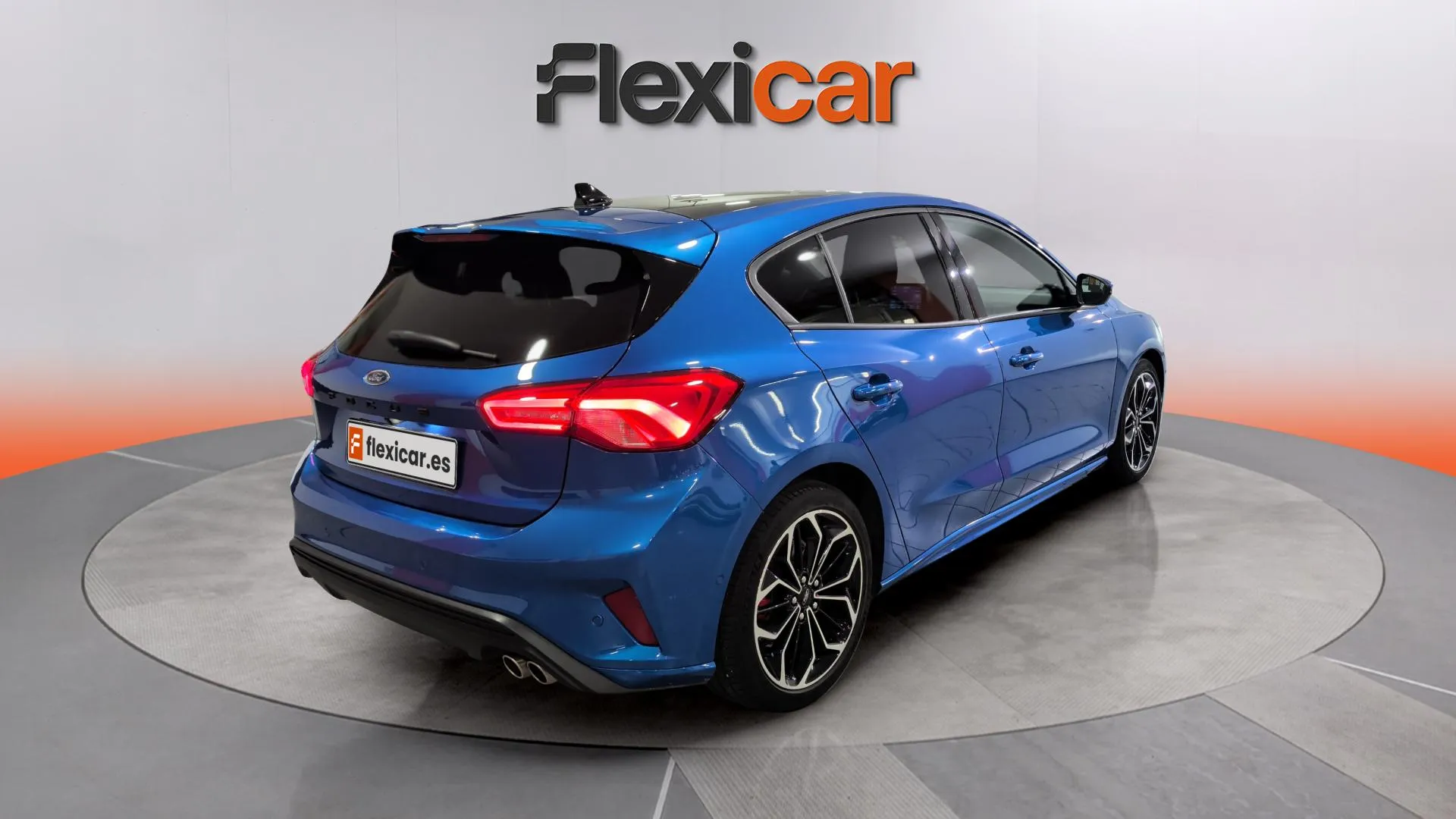 Ford Focus 1.0 EcoBoost ST-Line - foto 7
