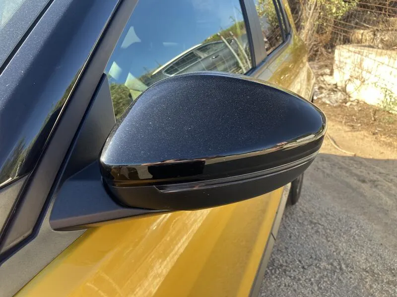 Jeep Avenger Summit 1.2 MT6 - foto 16