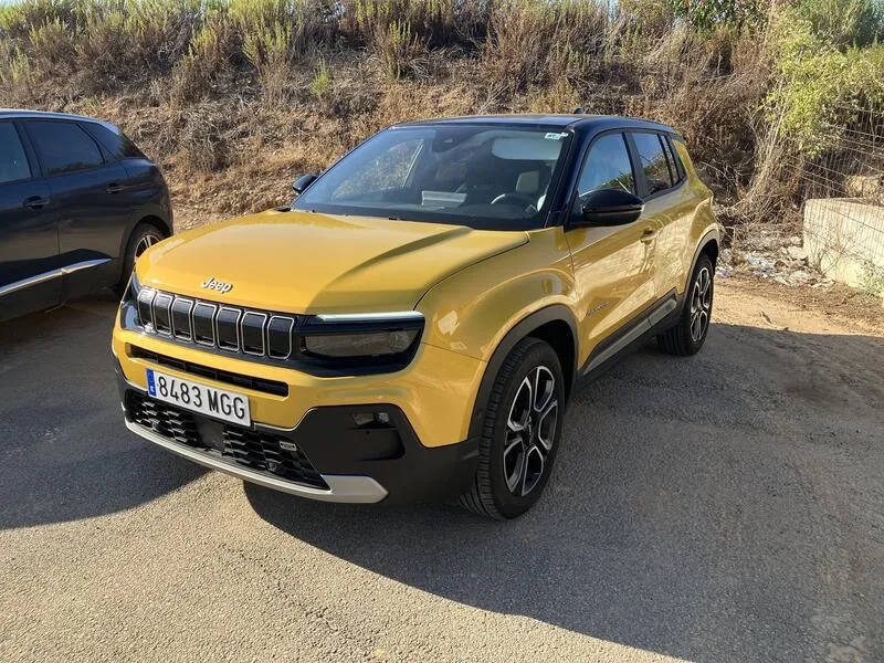 Jeep Avenger Summit 1.2 MT6