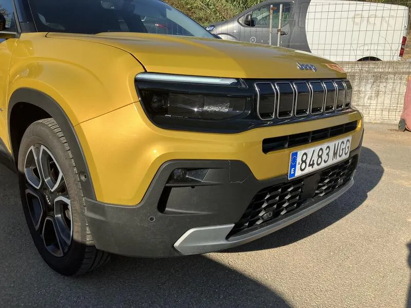 Jeep Avenger Summit 1.2 MT6 - foto 36