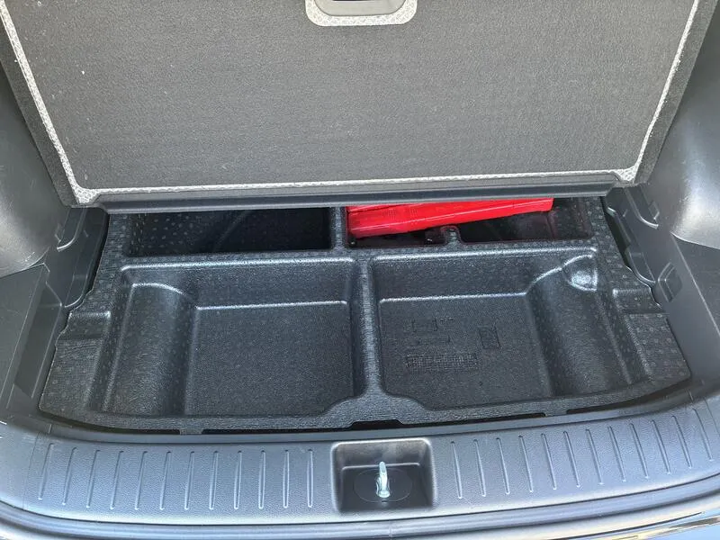 Kia Sportage 1.6 T-GDi Tech 4x2 - foto 11