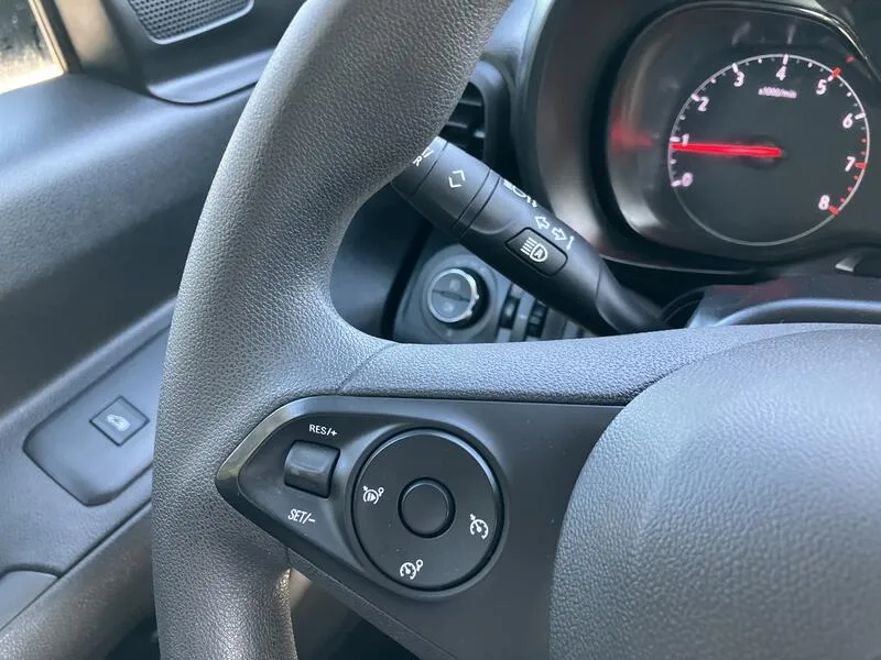 Opel Combo E Cargo 1.5 - foto 44
