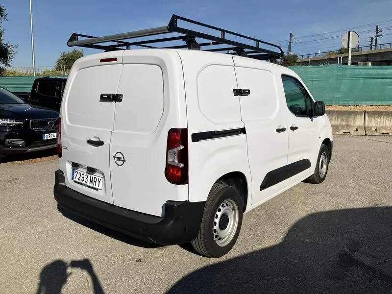 Opel Combo E Cargo 1.5 - foto 6