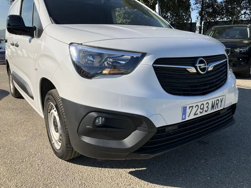 Opel Combo E Cargo 1.5 - foto 33