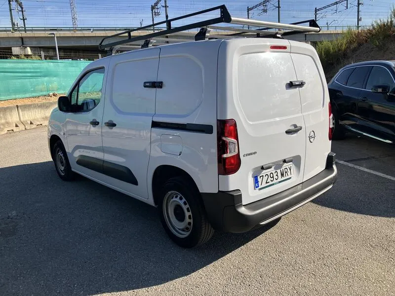 Opel Combo E Cargo 1.5 - foto 4