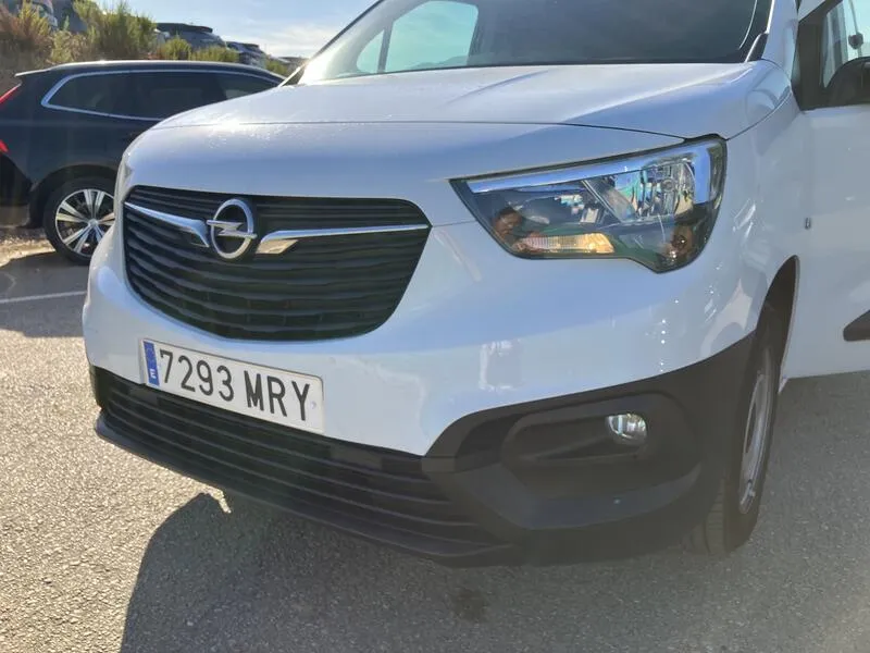 Opel Combo E Cargo 1.5 - foto 34