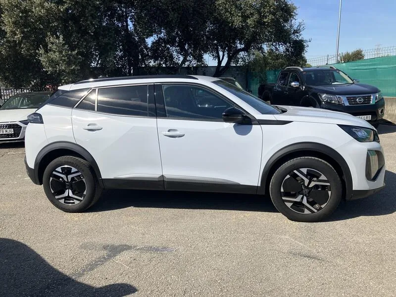 Peugeot 2008 Allure 1.2 PureTech - foto 7