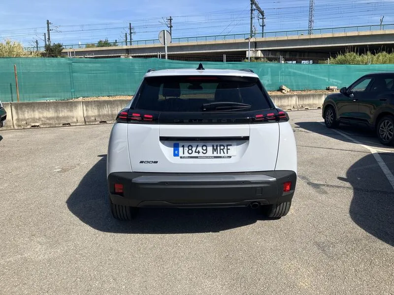 Peugeot 2008 Allure 1.2 PureTech - foto 5