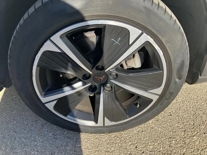 Cupra Formentor 1.5 TSI - foto 30