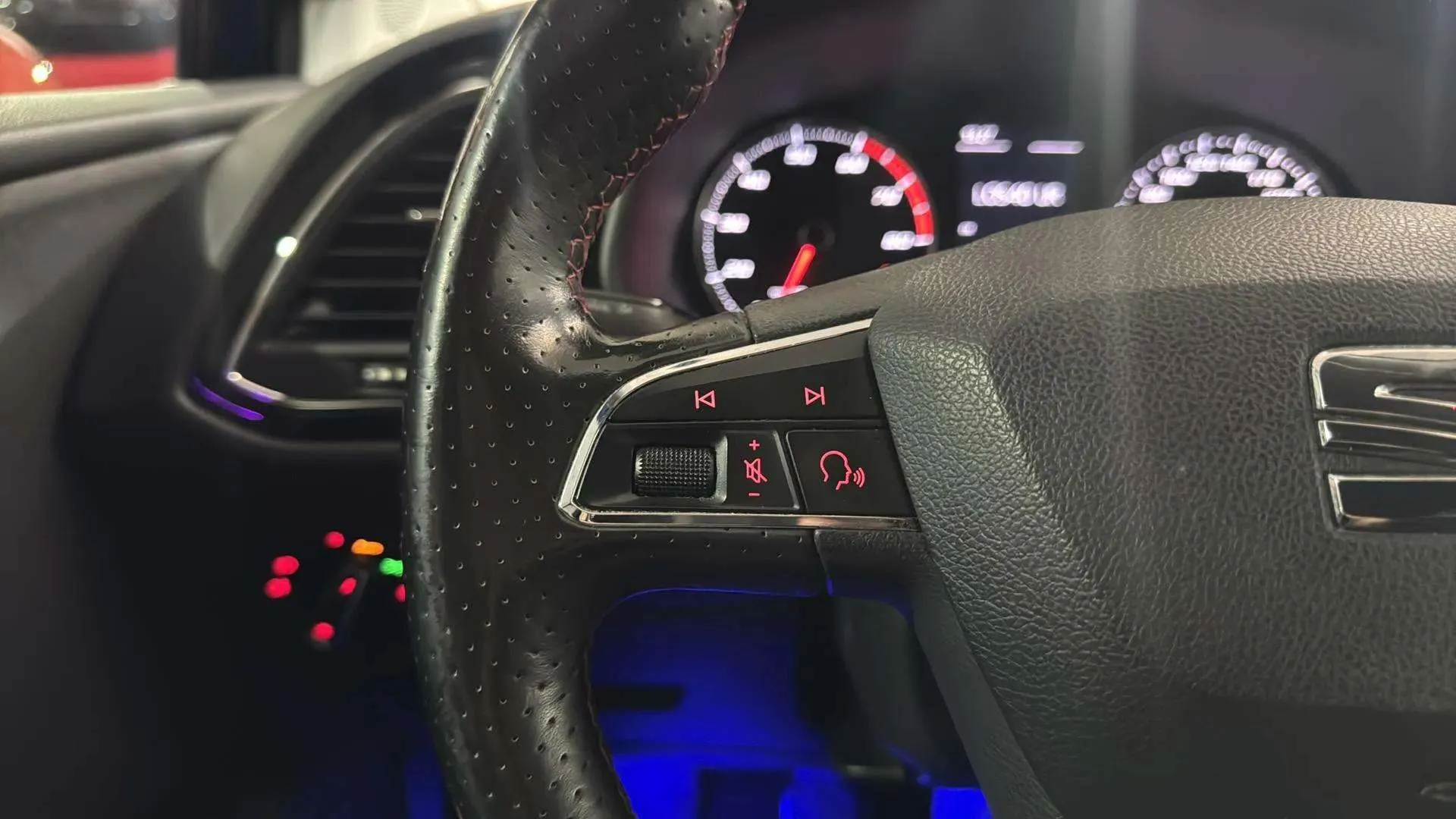 SEAT León 1.4 TSI FR - foto 18