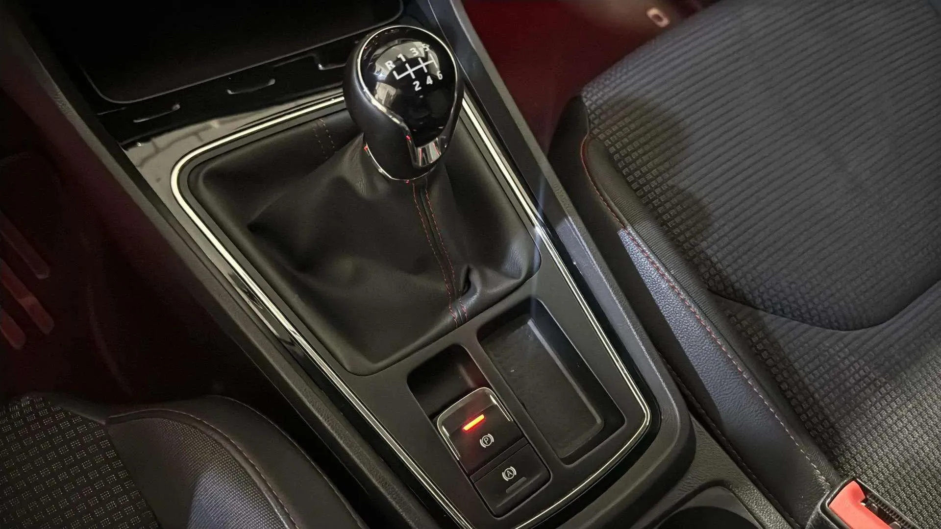 SEAT León 1.4 TSI FR - foto 20
